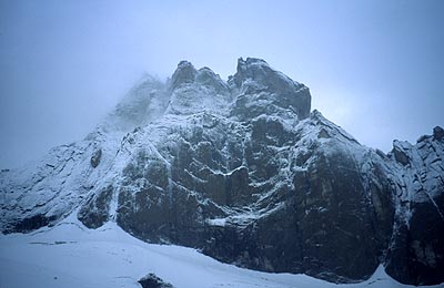 Indick Himalje, Miyar Valley, Mount Mahindra.