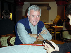 62001po3.jpg (27730 bytes)