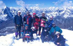 62001vr2.jpg (32372 bytes)