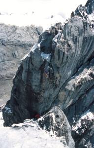 12001pu2.jpg (13419 bytes)