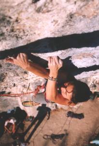 12001s03.jpg (12650 bytes)