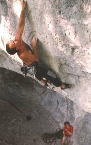 12001s07.jpg (10798 bytes)