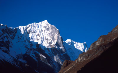 12002ko3.jpg (26307 bytes)