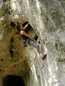 12002sl4.jpg (35175 bytes)