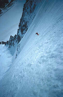 Bubu v Chamonix, zjazd z Auiguille Verte, Couloir Counturier.