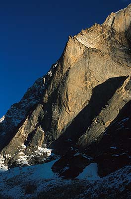 Castle Peak, Miyar Valley, Himal�je. 