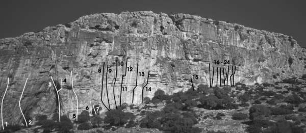 22000ch0.jpg (24868 bytes)