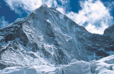 22001ba1.jpg (45305 bytes)