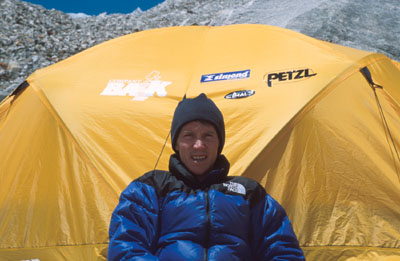 22001ba3.jpg (37554 bytes)