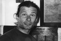 22001pa4.jpg (10454 bytes)