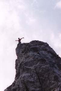 32000pa1.jpg (5851 bytes)