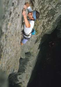 32000pa2.jpg (9311 bytes)