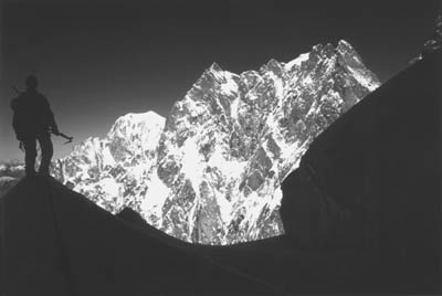 32001kal.jpg (16934 bytes)