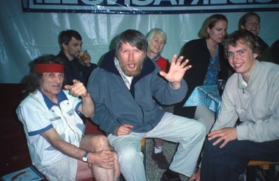 Petr Pracht, Jaro Proch�zka, Zorka Prachtelov� a Leo Houlding