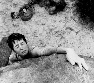 42000fo1.jpg (22621 bytes)