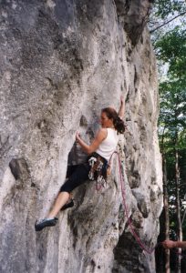 42000p12.jpg (20185 bytes)