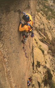 42000pa6.jpg (16981 bytes)