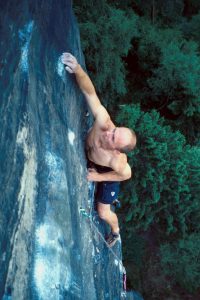 42000pa9.jpg (15732 bytes)