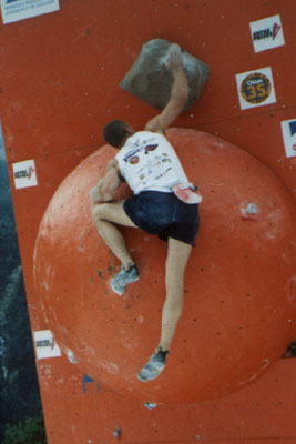 42001ch1.jpg (27957 bytes)