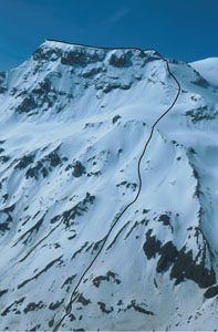 Detail severnej steny Grossstrubelu s nazna�en�m smerom zostupu