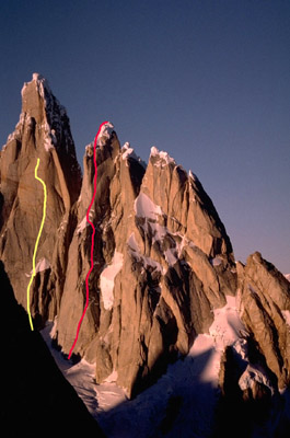 Cerro Torre, Egger a Standhardt V stena