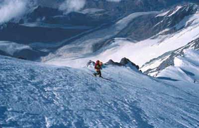 52001pm4.jpg (40716 bytes)