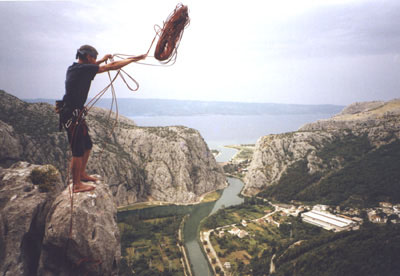 Pr�prava zl�n�ku z cesty � Secret of Cetina�.