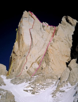 Z stena Aguja Innominata.