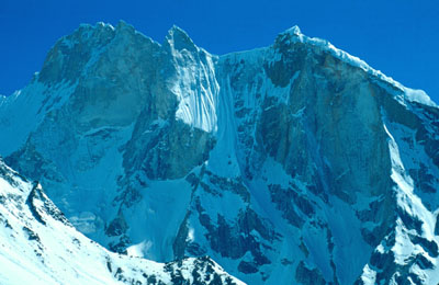 62001ba2.jpg (39699 bytes)