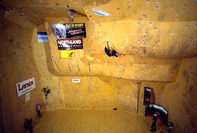 Stena v Pova�skej Bystrici. 