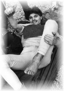 j499pia7.jpg (9072 bytes)