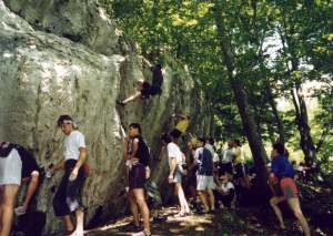 j499pre4.jpg (16591 bytes)