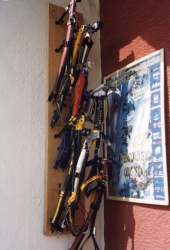 j599te10.jpg (7489 bytes)